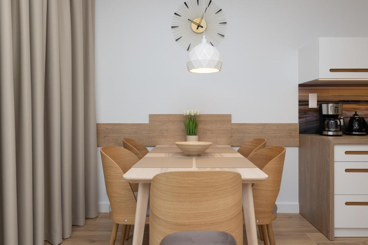 Apartament Przy Plazy Z Aneksem Kuchennym A 24 W Swinoujsciu Swinemünde Exterior foto