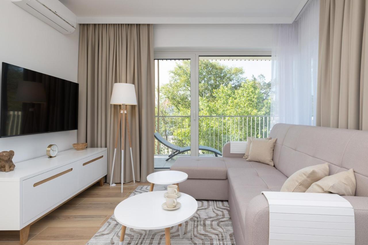 Apartament Przy Plazy Z Aneksem Kuchennym A 24 W Swinoujsciu Swinemünde Exterior foto