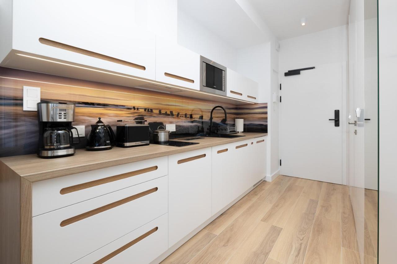 Apartament Przy Plazy Z Aneksem Kuchennym A 24 W Swinoujsciu Swinemünde Exterior foto